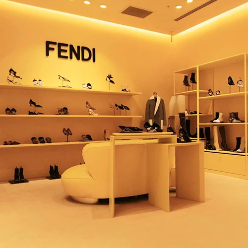 Horizontal retail detail